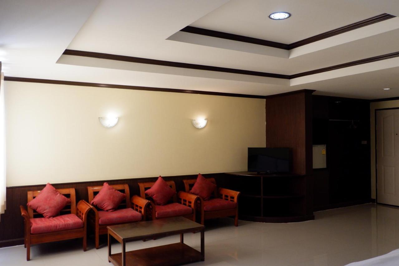 Auychai Grand Hotel Lang Suan Εξωτερικό φωτογραφία